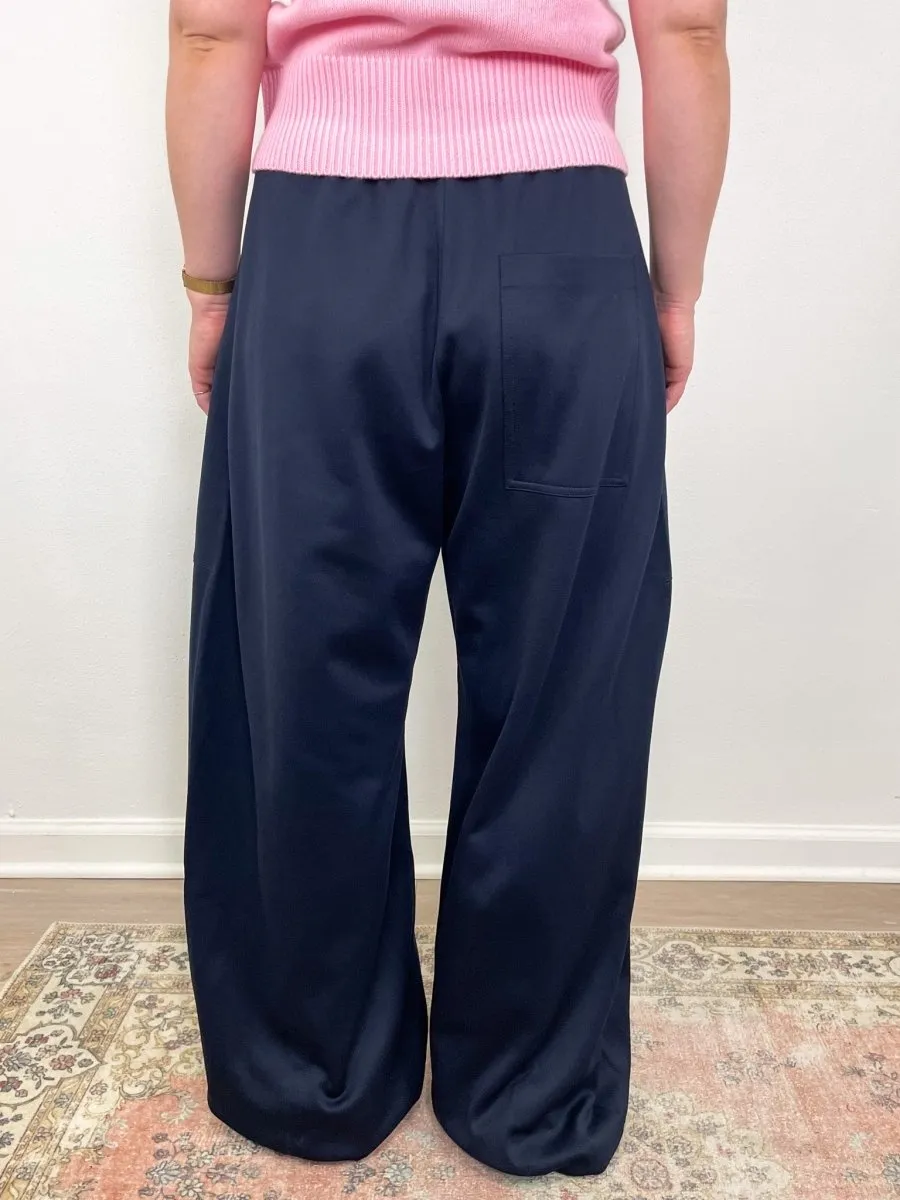 Active Knit Winslow Pant in Navy w/Stripe