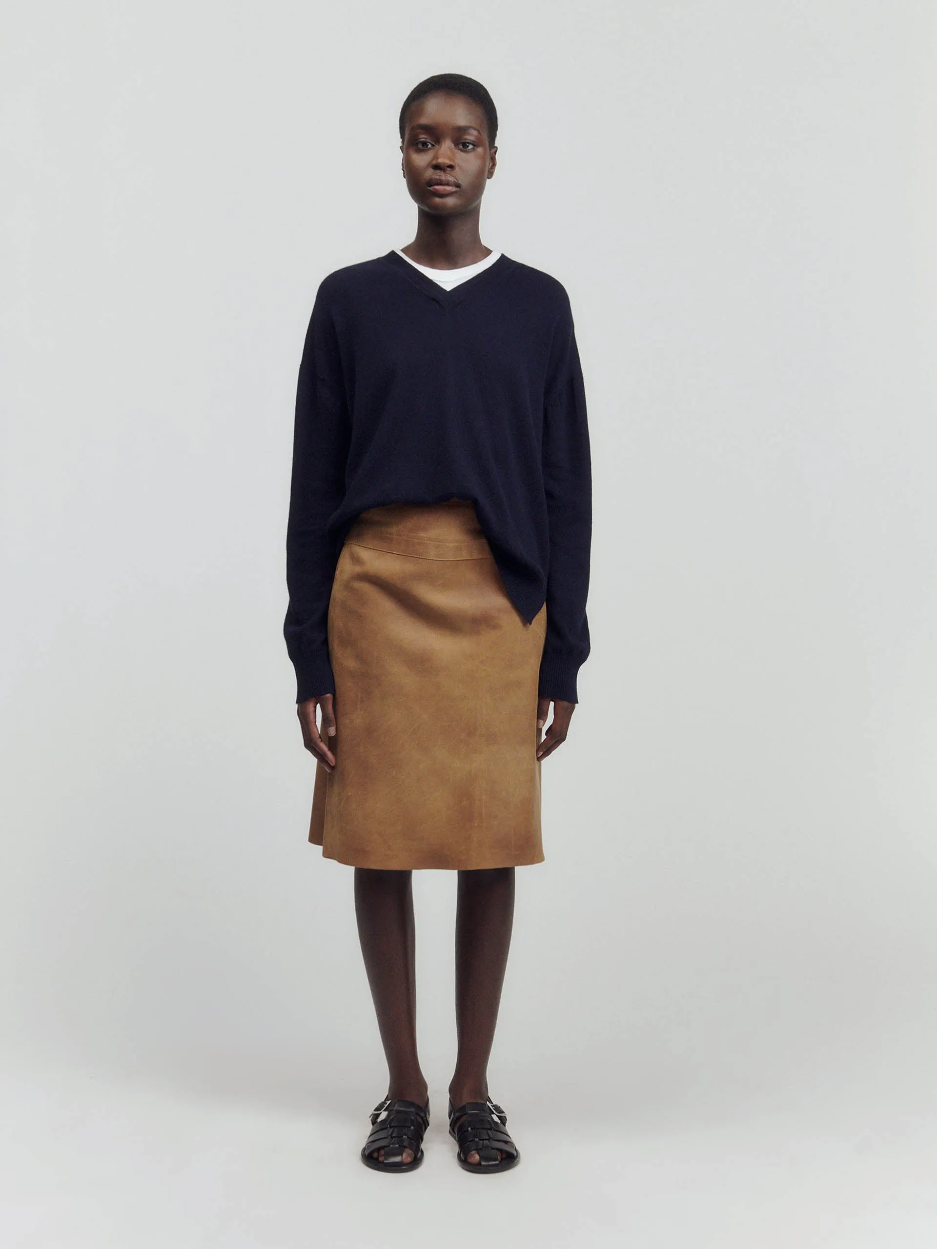 Dark navy Tahra cashmere v-neck
